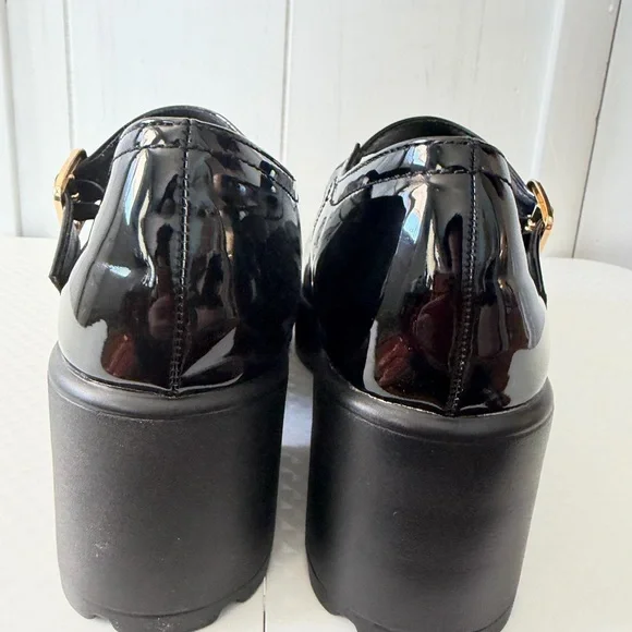 Women’s Black Patent Mary Jane Shoes with Buckle - Picture 2 of 5